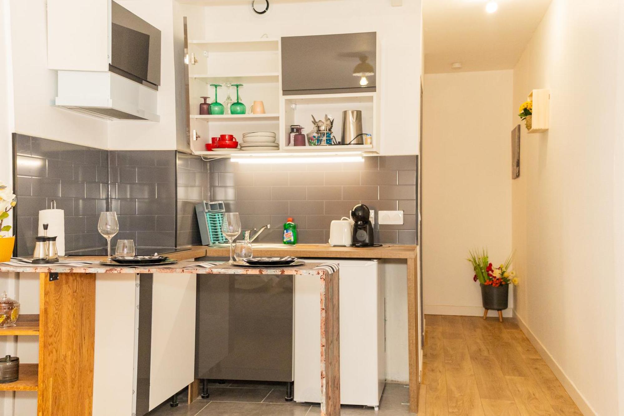 Appartement Sky Haven, 5mins Orly Airport Athis-Mons